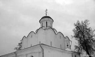 White on white (Assumption cathedral of Knyaginin cloister)
