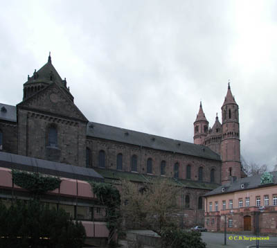 The Cathedral in worms. Fragment of the General form (the Western part).