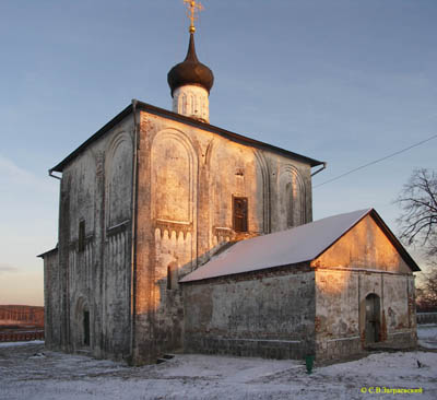 Церковь Бориса и Глеба в Кидекше. Общий вид.